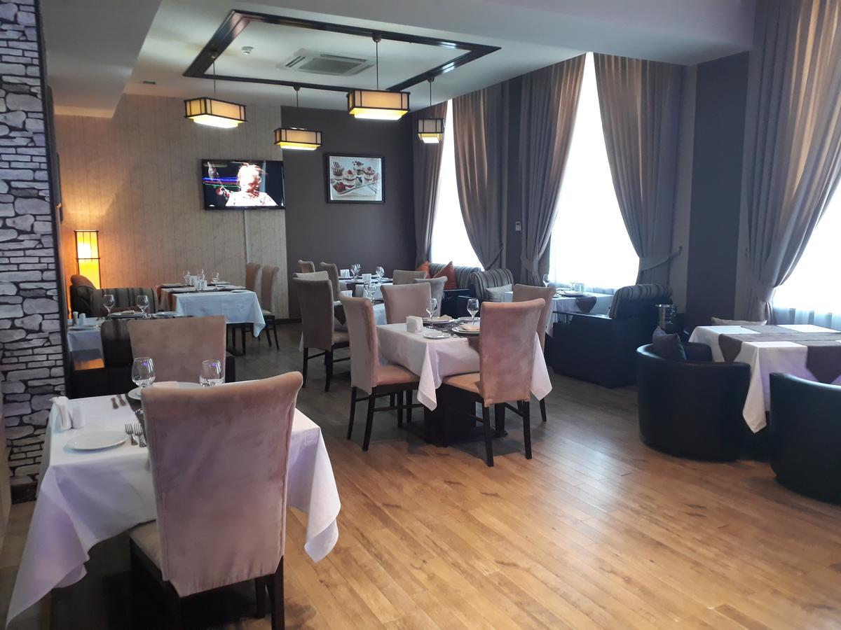 Caspian Ulduz Hotel Baku Exterior photo