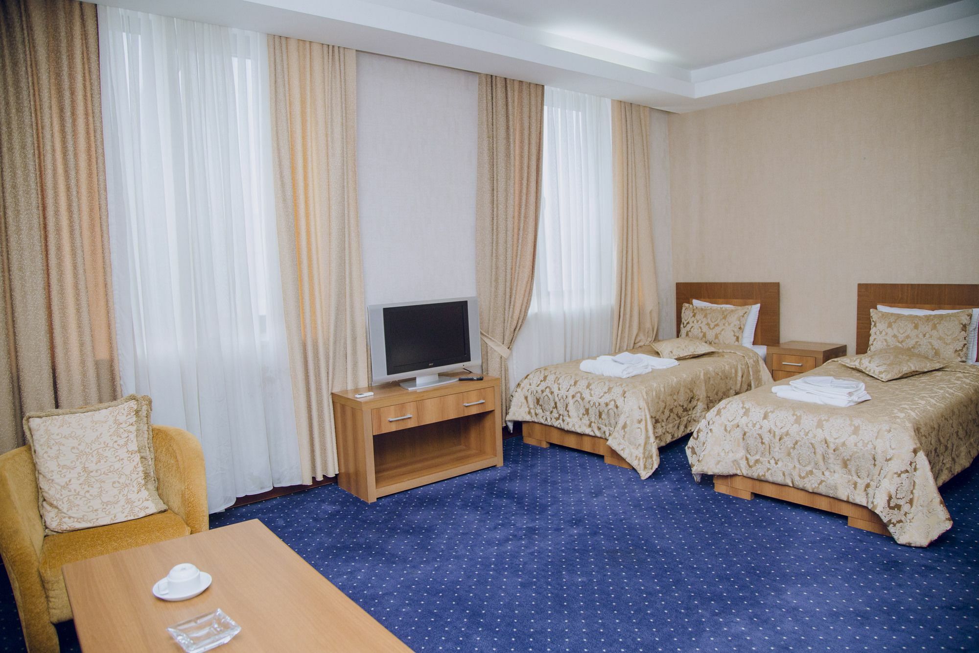 Caspian Ulduz Hotel Baku Exterior photo